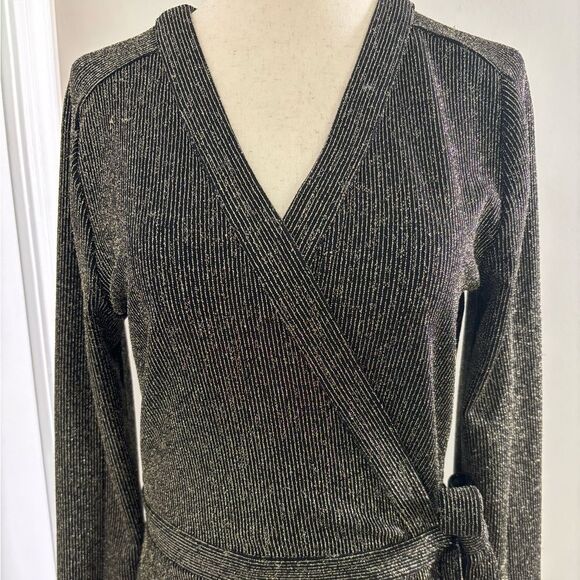 BCBGMAXAZRIA Metallic Gold Wrap Dress Size M - Picture 4 of 8